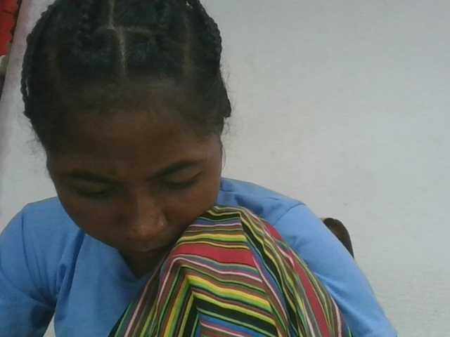 Marinah1a live cam on BongaCams