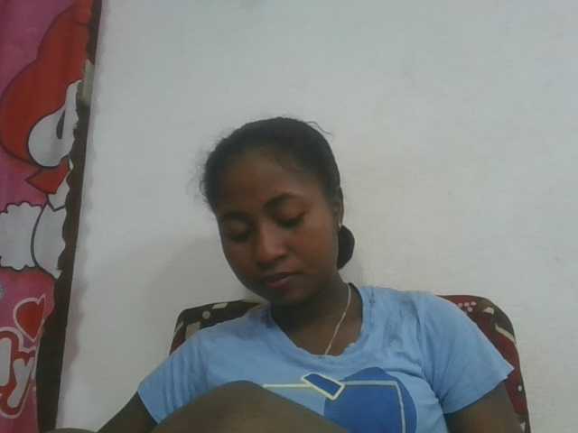 Marinah1a live cam on BongaCams