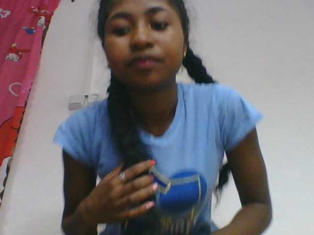 Marinah1a live cam on BongaCams