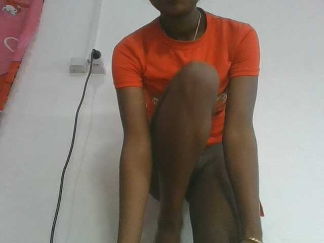 Marinah1a live cam on BongaCams