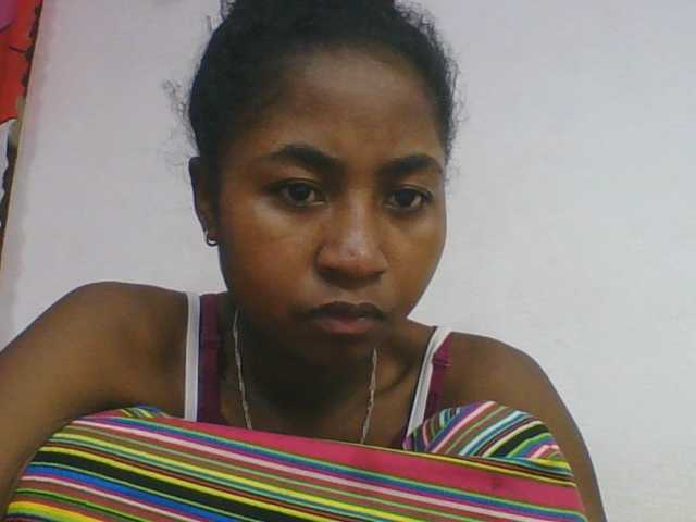 Marinah1a live webcam show