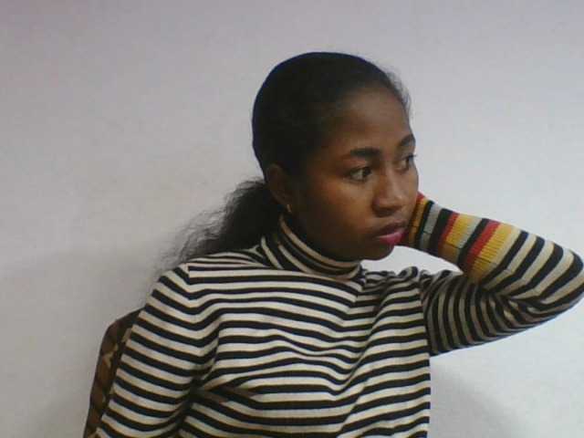 Marinah1a live cam on BongaCams