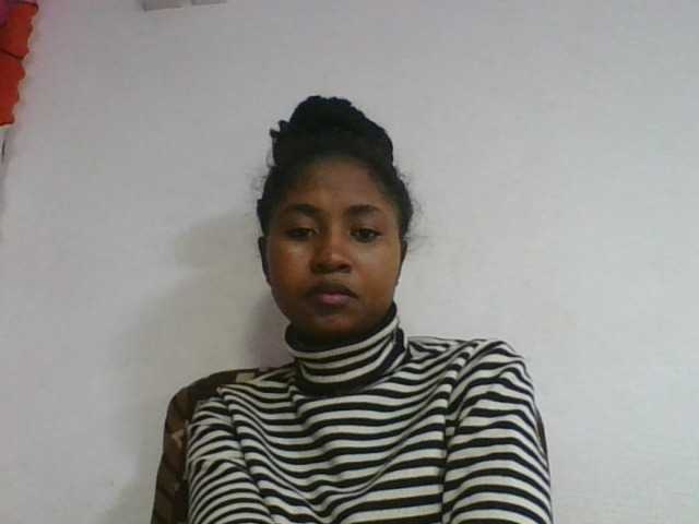 Marinah1a live cam on BongaCams