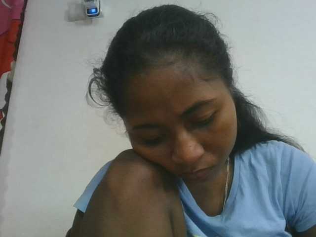 Marinah1a live cam on BongaCams
