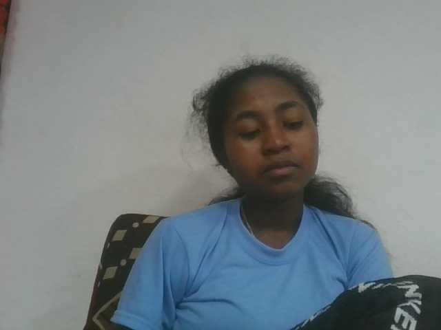 Marinah1a live cam on BongaCams