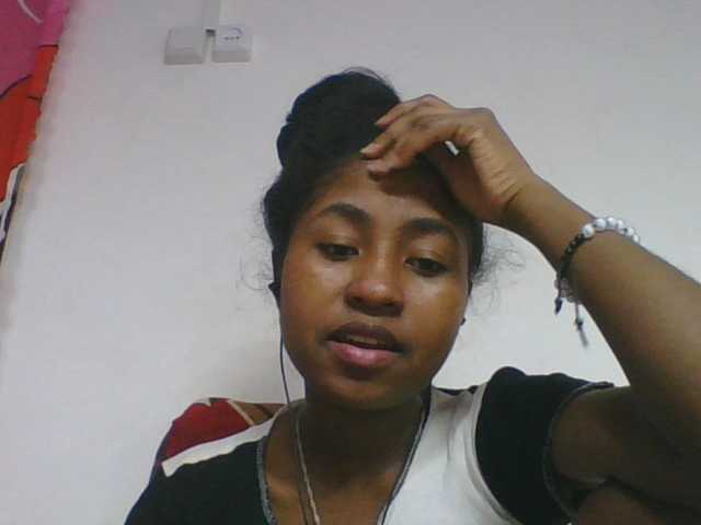 Marinah1a live cam on BongaCams