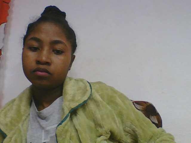 Marinah1a live webcam show