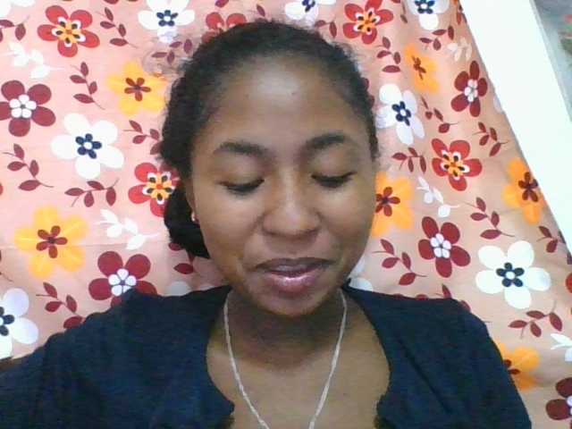 Marinah1a live cam on BongaCams
