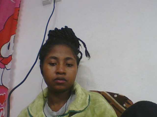 Marinah1a live cam on BongaCams