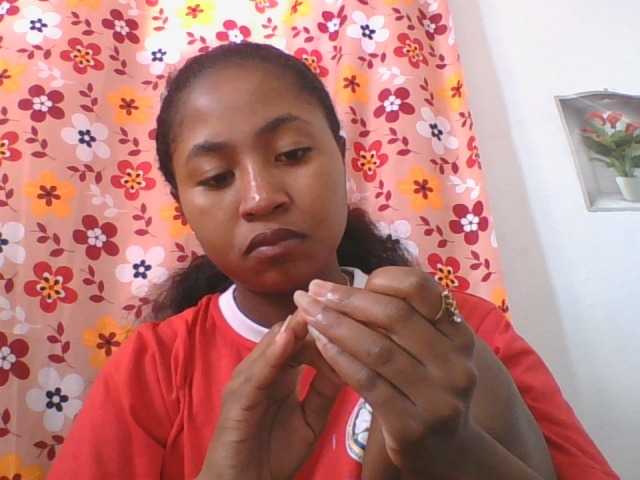 Marinah1a live cam on BongaCams