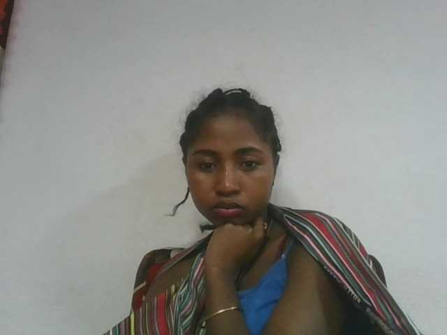 Marinah1a live cam on BongaCams