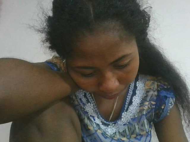 Marinah1a live cam on BongaCams