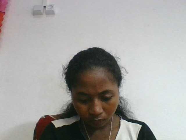 Marinah1a live cam on BongaCams