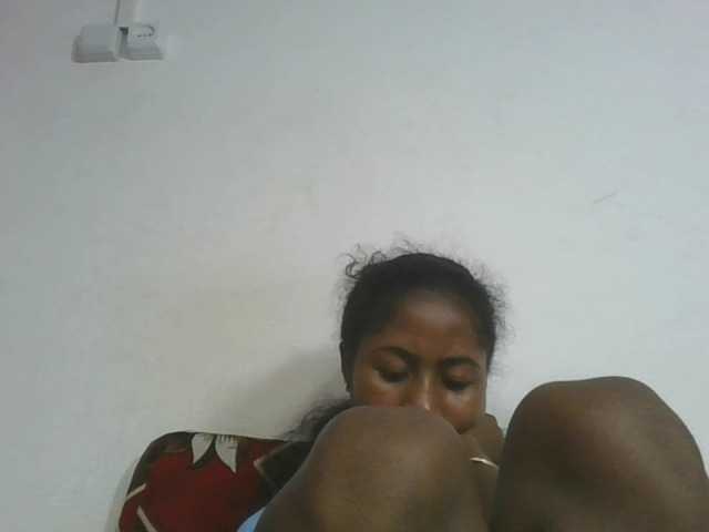 Marinah1a live cam on BongaCams