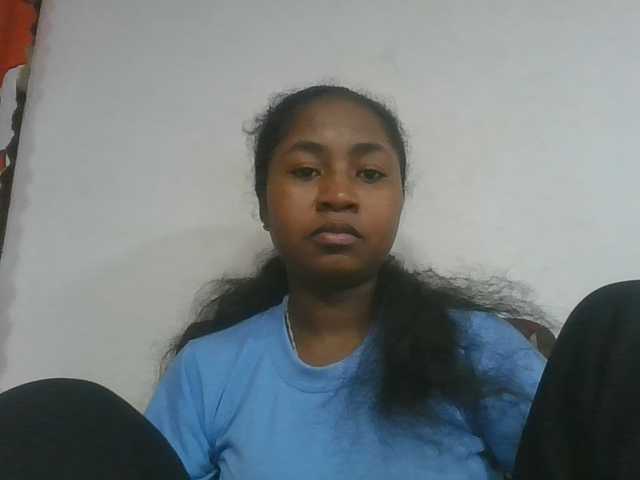 Marinah1a live cam on BongaCams