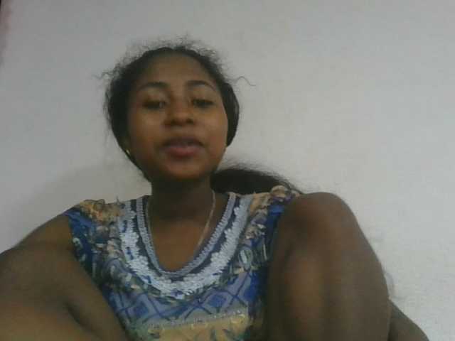 Marinah1a live cam on BongaCams