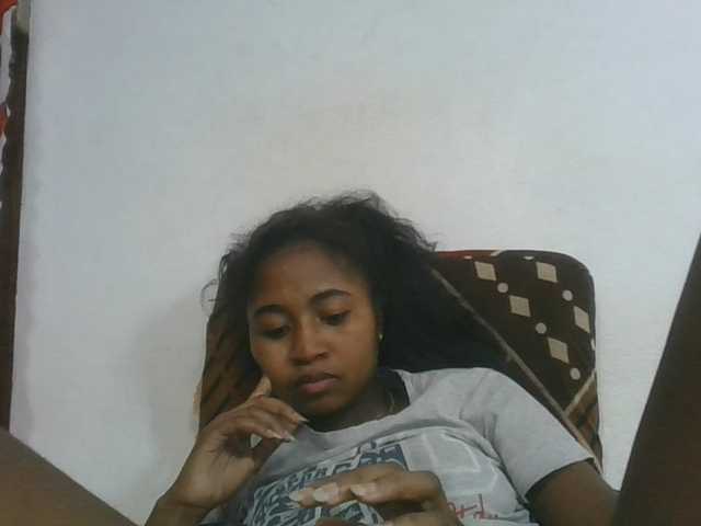 Marinah1a live cam on BongaCams