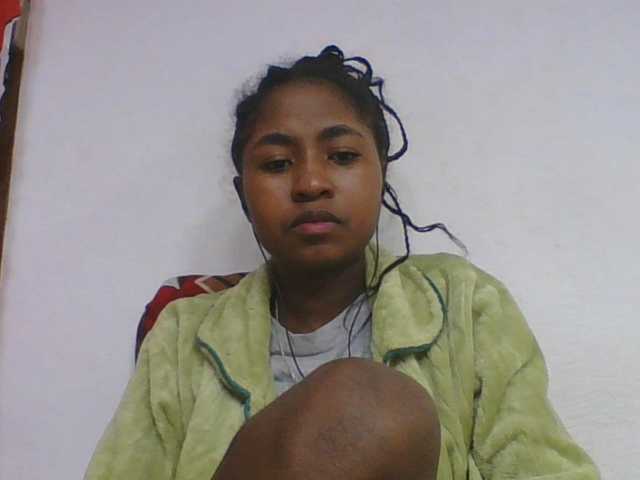 Marinah1a live webcam show