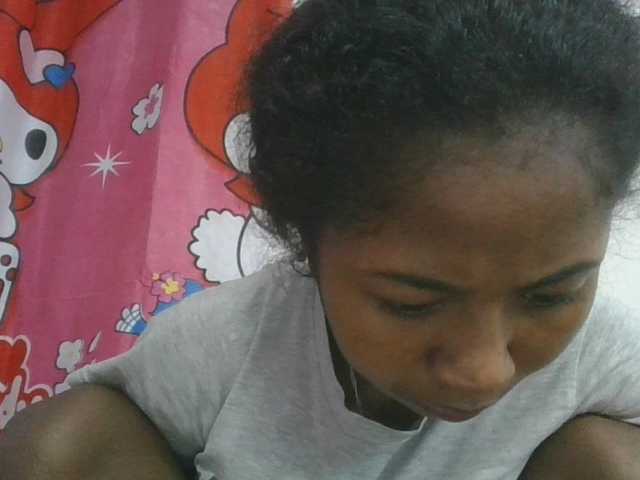 Marinah1a live cam on BongaCams