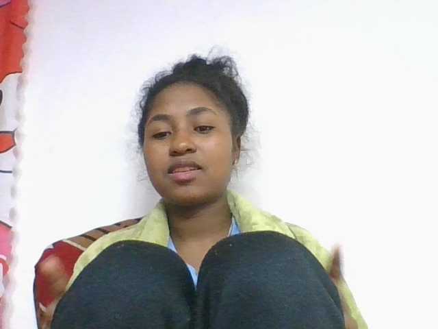 Marinah1a live cam on BongaCams