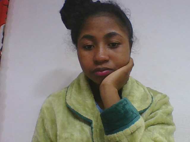 Marinah1a live cam on BongaCams