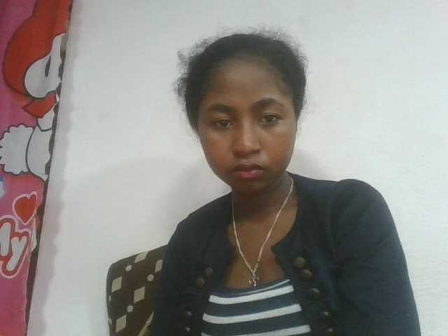 Marinah1a live cam on BongaCams