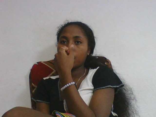 Marinah1a live cam on BongaCams