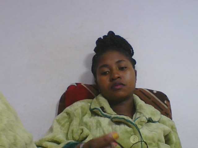 Marinah1a live cam on BongaCams