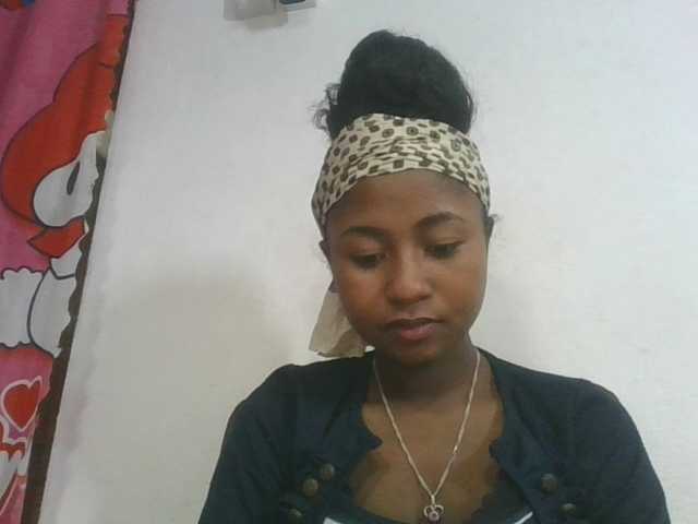 Marinah1a live cam on BongaCams