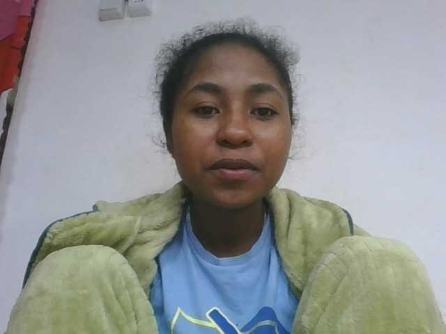 Marinah1a live webcam show