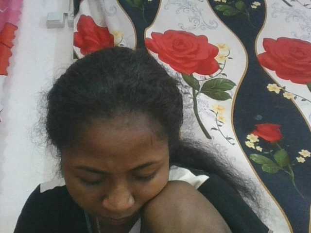 Marinah1a live cam on BongaCams