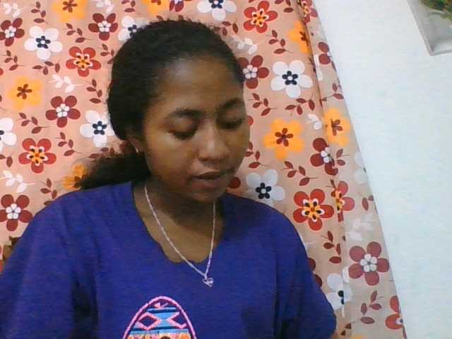 Marinah1a live cam on BongaCams