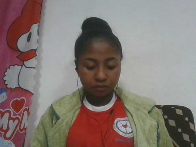 Marinah1a live cam on BongaCams