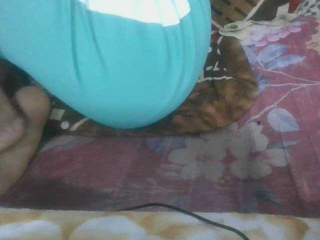 Marinah1a live cam on BongaCams