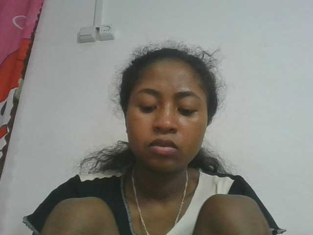 Marinah1a live cam on BongaCams
