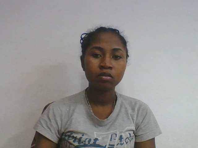 Marinah1a live cam on BongaCams