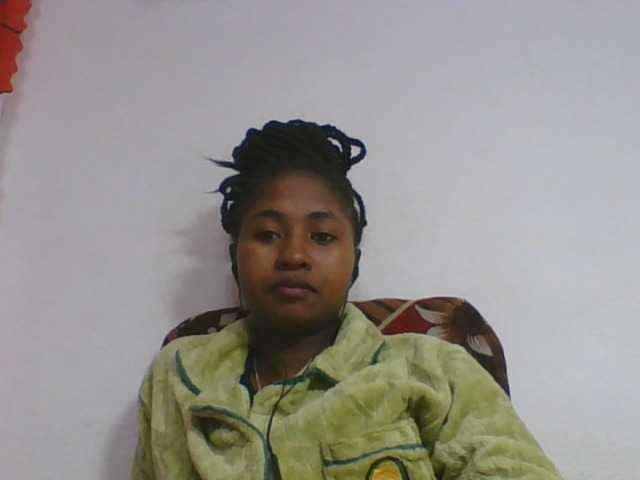 Marinah1a live cam on BongaCams