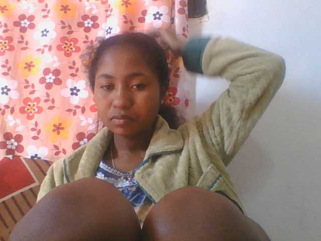 Marinah1a, live now on BongaCams