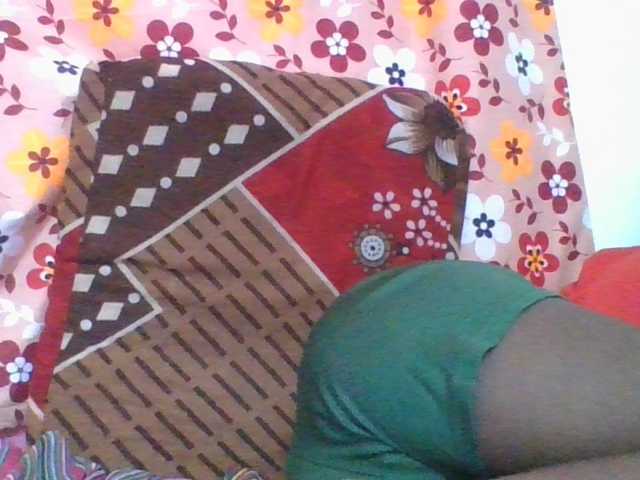 Marinah1a live cam on BongaCams