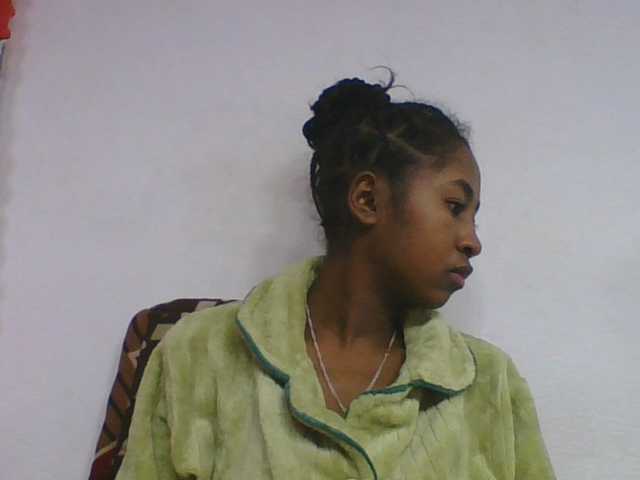 Marinah1a live webcam show