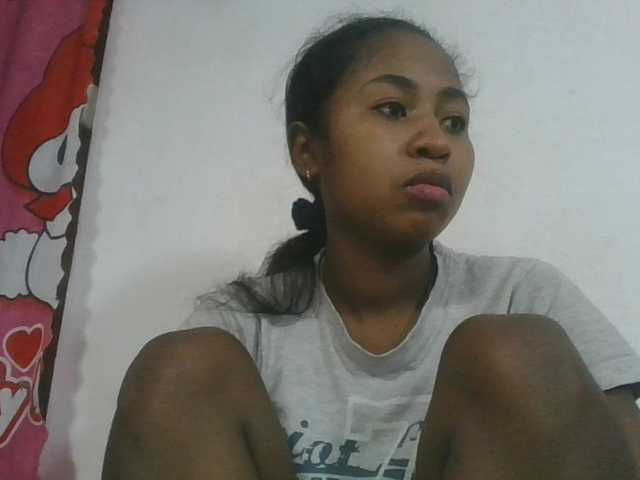 Marinah1a live cam on BongaCams