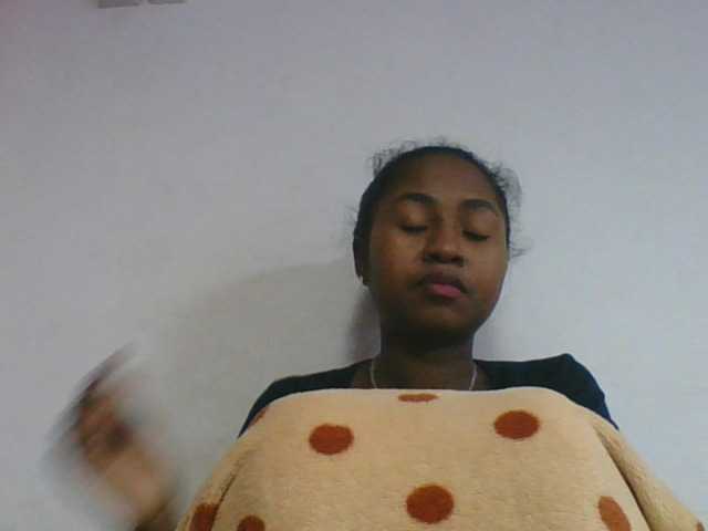 Marinah1a live cam on BongaCams