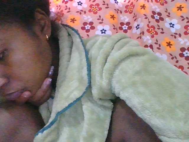 Marinah1a live cam on BongaCams