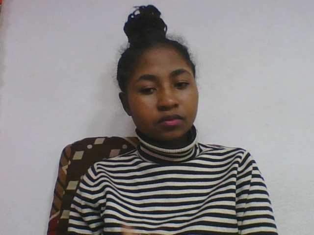 Marinah1a live webcam show