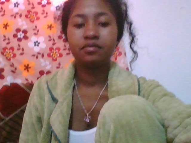 Marinah1a live cam on BongaCams