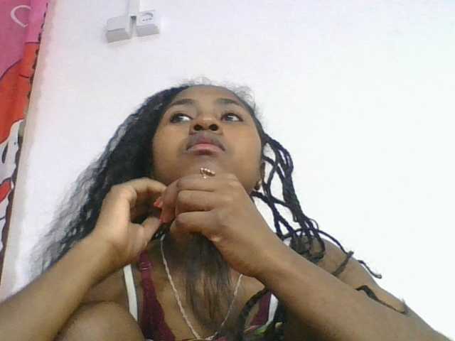 Marinah1a live webcam show