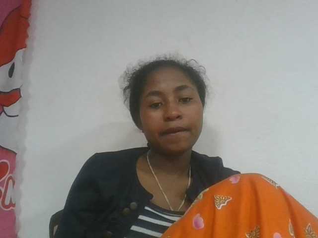 Marinah1a live cam on BongaCams