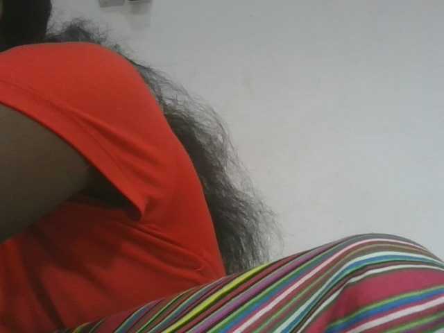 Marinah1a live cam on BongaCams