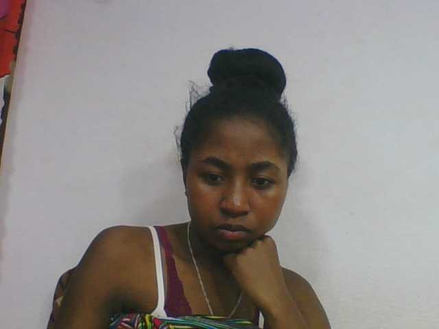 Marinah1a live webcam show