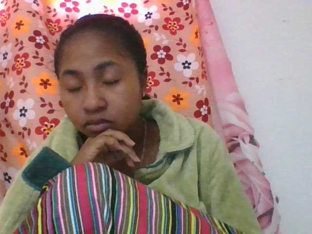 Marinah1a live cam on BongaCams